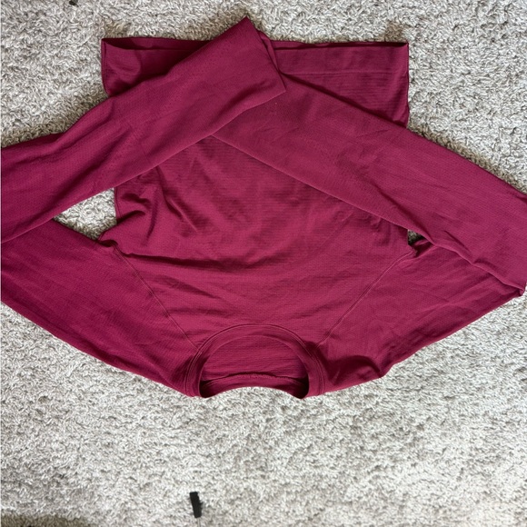 lululemon athletica Long Sleeve Tee - Burgundy - Picture 1 of 2